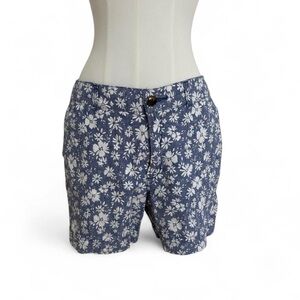 Old Navy - Floral Blue Chambray style Boho Coastal Cowgirl Shorts - Medium